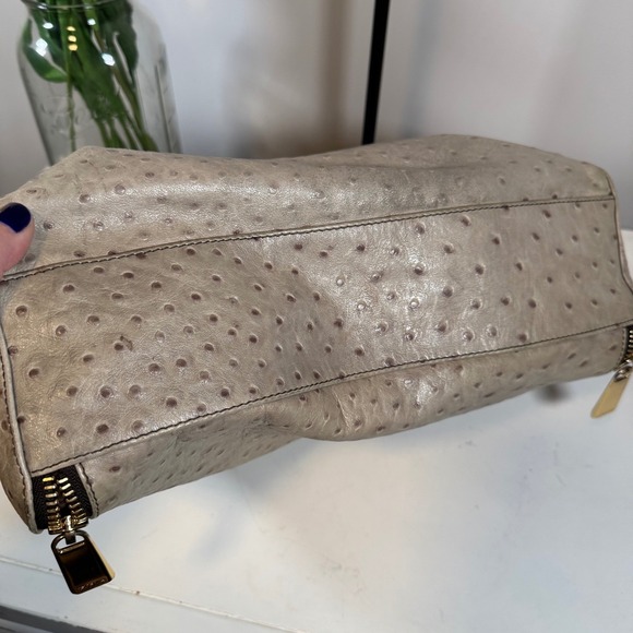 Furla Ostrich Embossed Leather Hobo Shoulder Bag Taupe Gold Zip - Picture 3 of 11